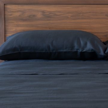 Black Linen Pillowcases (Pair)