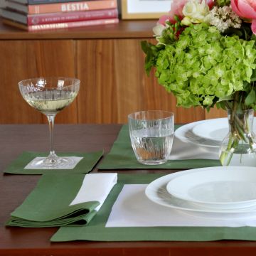 Cinta Grass Green Border Linen Napkin