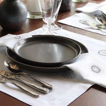 Modern Lace Placemat Grey