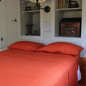 Terracotta linen pillowcase 