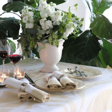 Sloan Gold Swirl Oval Linen Tablecloth