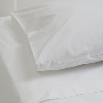 Huddleson hemstitched cotton sheets. 500 thread count percale sheet set. Crisp, cool long-staple cotton woven in Italy, sewn and finished with an elegant hemstitch in US.