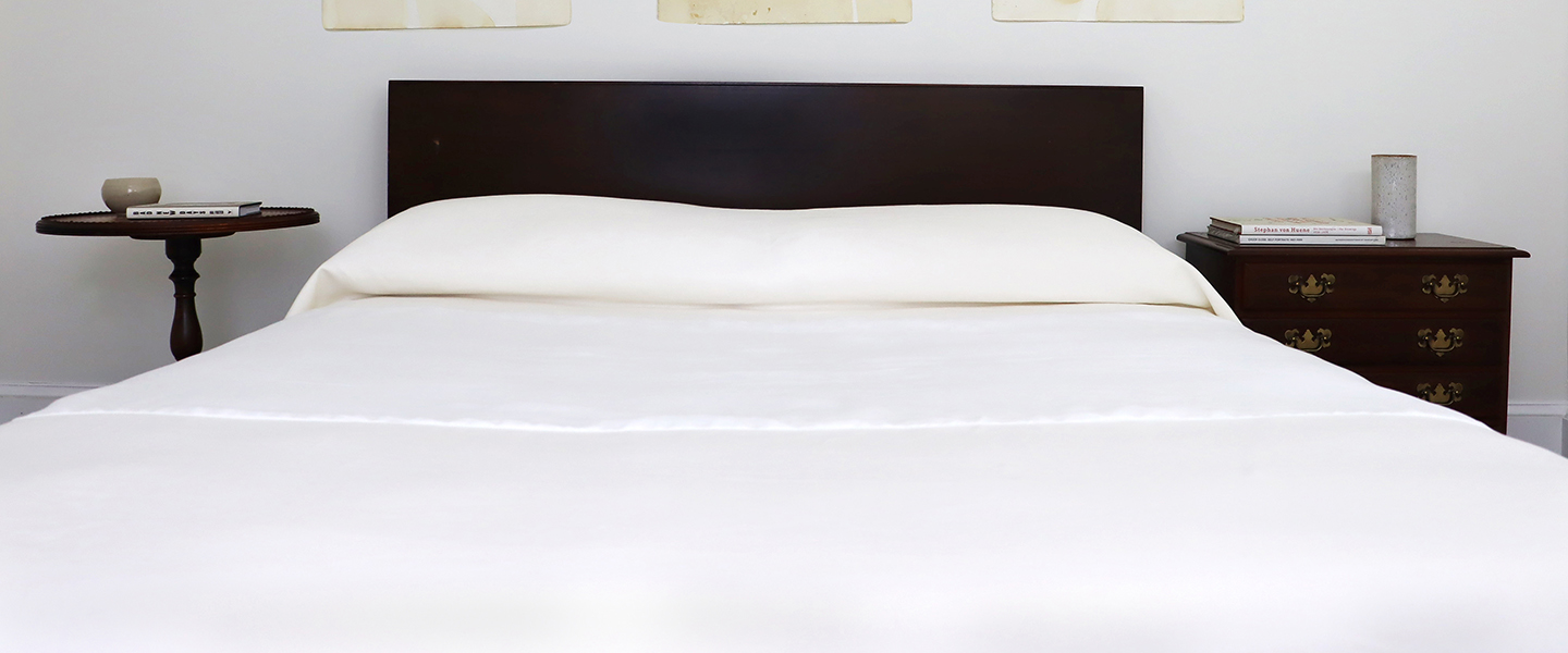White & Ivory Linen Blanket Bedspread 