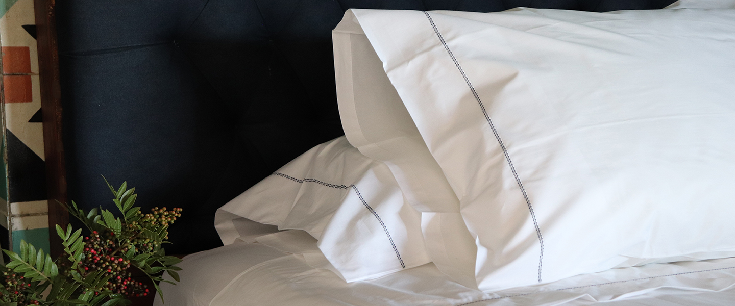 White Cotton Percale Sheets with Navy Blue Hemstitch