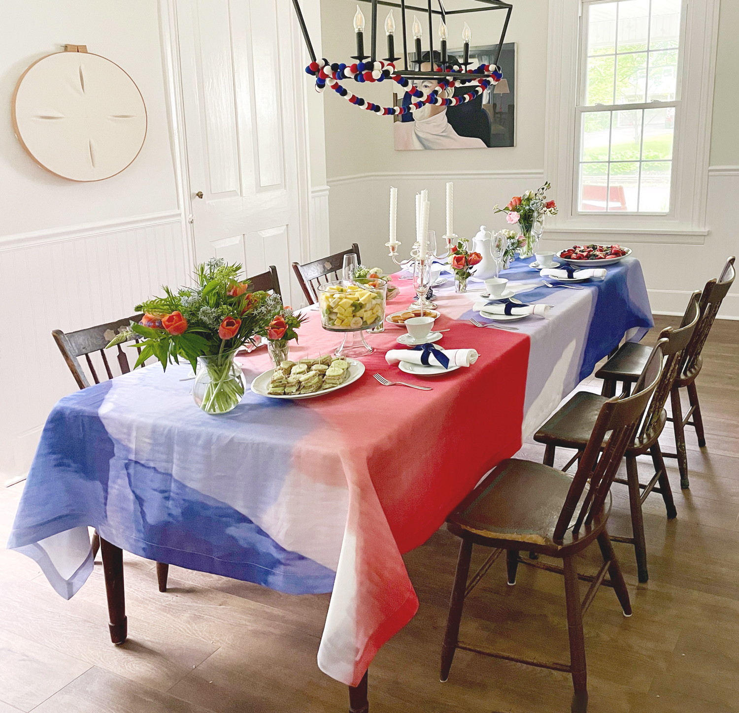 Red White and blue linen tablecloth tablesettings