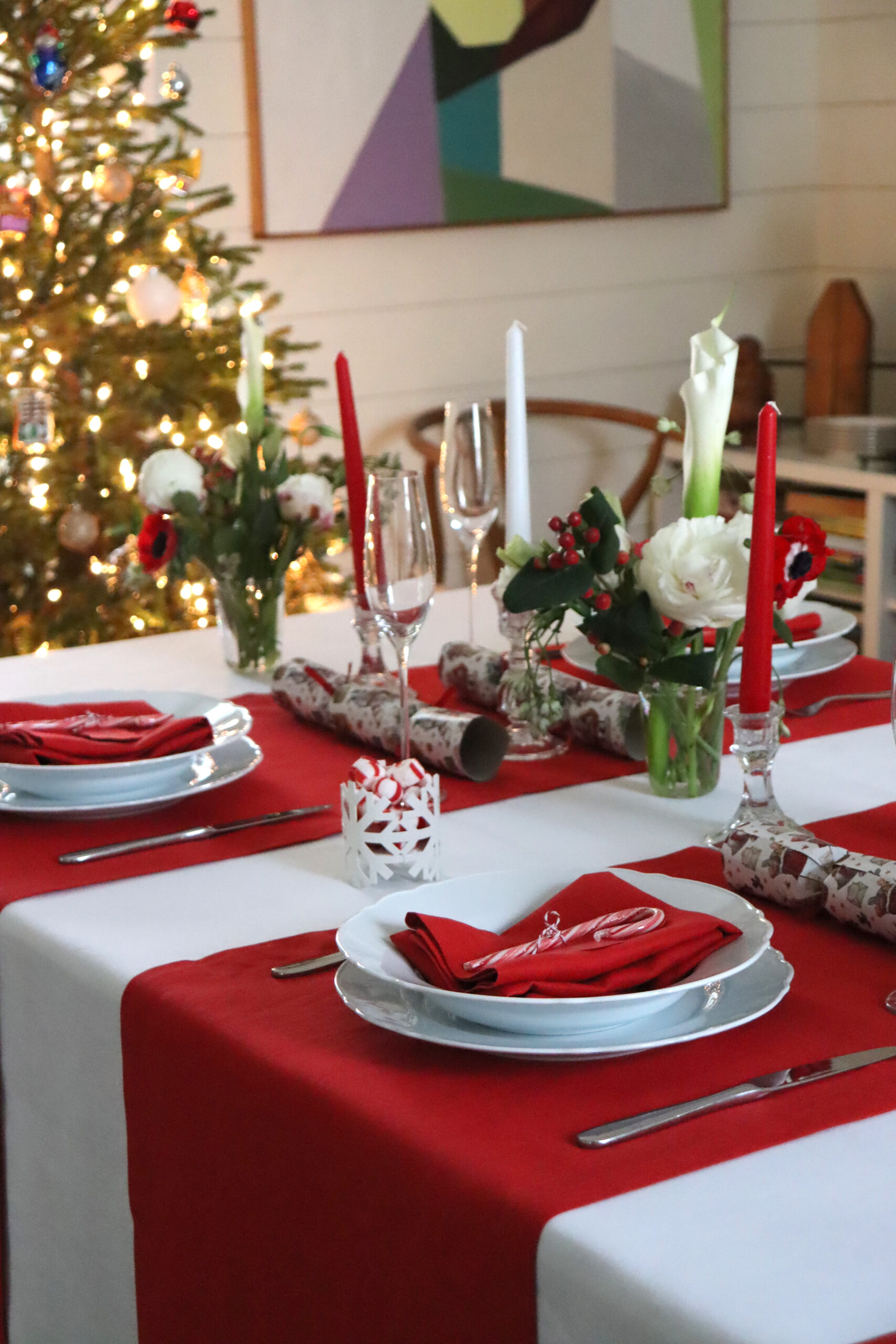 Bright Red Linen Table Runner and napkins